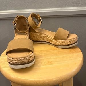 Platform sandals worn twice. Size 5.5 US.